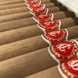 La Flor De Cano Petit Coronas (25)
